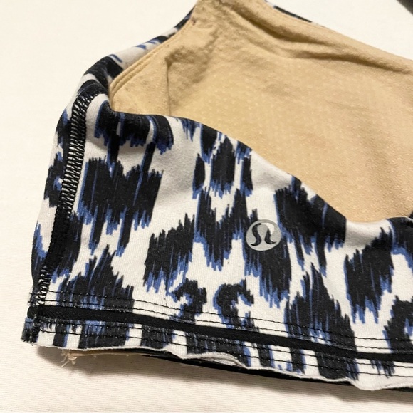 Lululemon Sports Bra Womens Size 8 - Picture 9 of 16